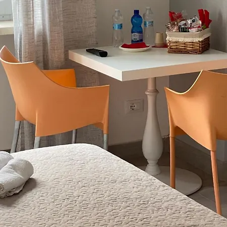 Guest house Domus Dotta New 4*