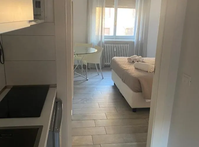 Domus Dotta New בית הארחה 3*