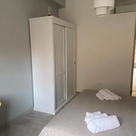 Domus Dotta New 3* Bologna